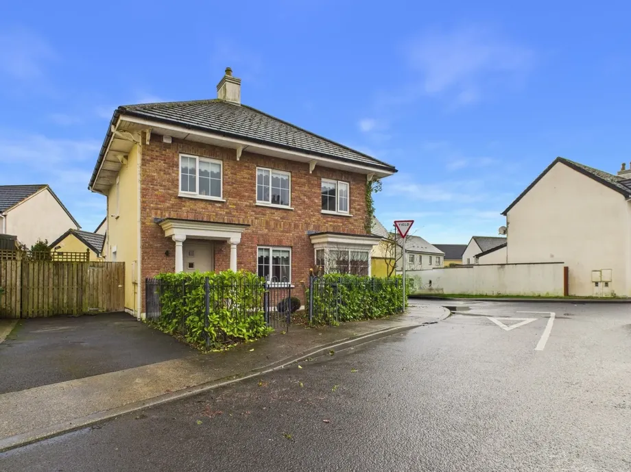 41 Clondarrig Court, Bellingham, Co. Laois, R32 - DNG Estate Agents