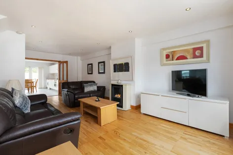 67 Larkhill Road, Whitehall, Dublin 9, D09Y266 -  DNG