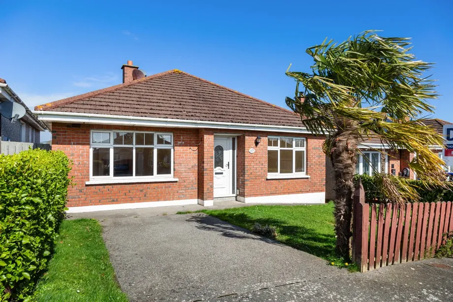 37 The Pines, Arklow, Co Wicklow, Y14 - DNG Estate Agents