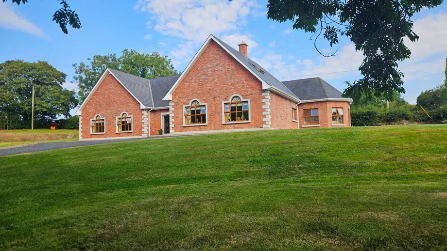 Clonkeefy, Ballyjamesduff, Co. Cavan, A82H519 - DNG Estate Agents