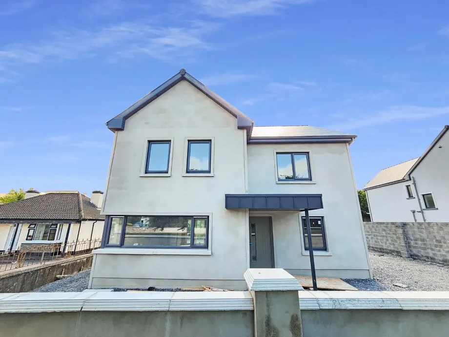 1 Loughvella, Lahinch Road, Ennis, Co. Clare, V95DD2F - DNG Estate Agents