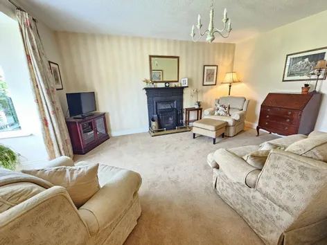 19 Ivy Hill, Gort Road, Ennis, Co. Clare., V95A4NF -  DNG