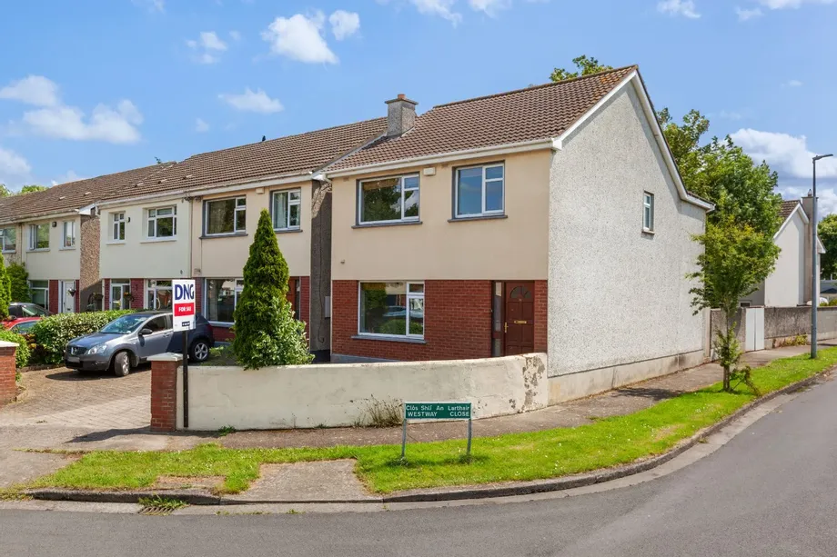1A Westway Close, Blanchardstown, Dublin 15, D15RH79 - DNG Estate Agents