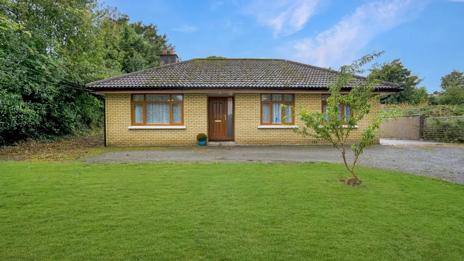 Knocknagoran, Omeath, Co. Louth, A91 - DNG Estate Agents