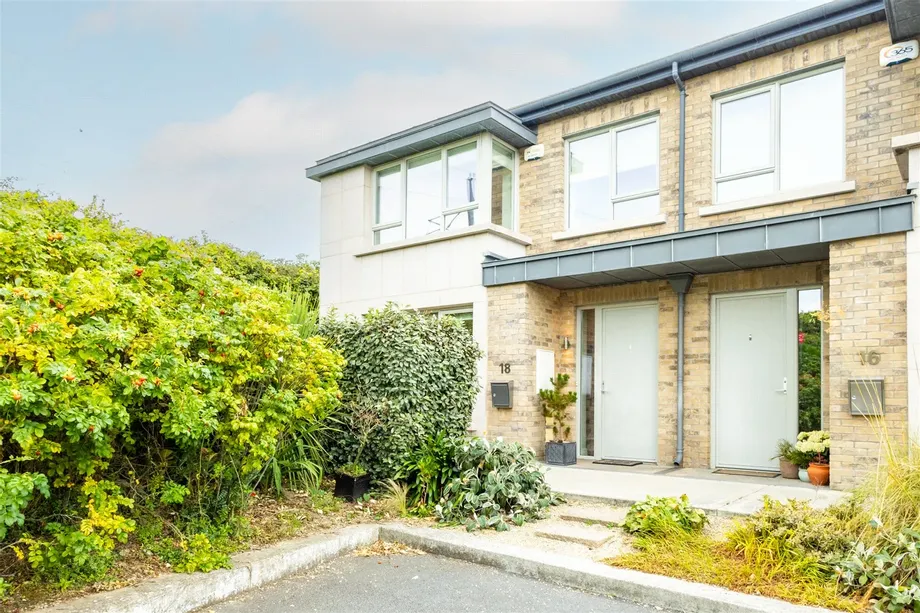 18 The Pier, Marina Village, Greystones, Co. Wicklow, A63T262 - DNG Estate Agents