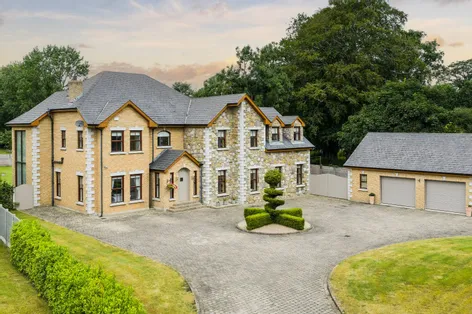 6 Waterlefe, Turvey Avenue, Donabate, Co. Dublin, K36 -  DNG