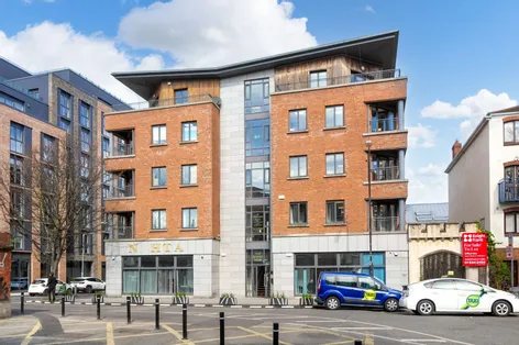 9 Newmarket Hall, Newmarket Square, Dublin 8, D08A996 -  DNG