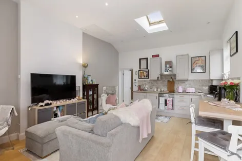 4 Meath Square, Dublin 8, D08R2F8 -  DNG