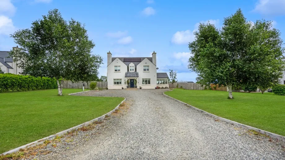 13 Railway Village, Rampark, Jenkinstown, Co. Louth, A91 - DNG Estate Agents