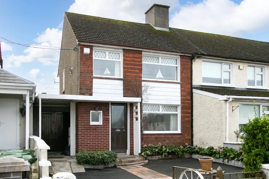 60 Loreto Crescent, Rathfarnham, Dublin 14, D14HV20 - DNG Estate Agents