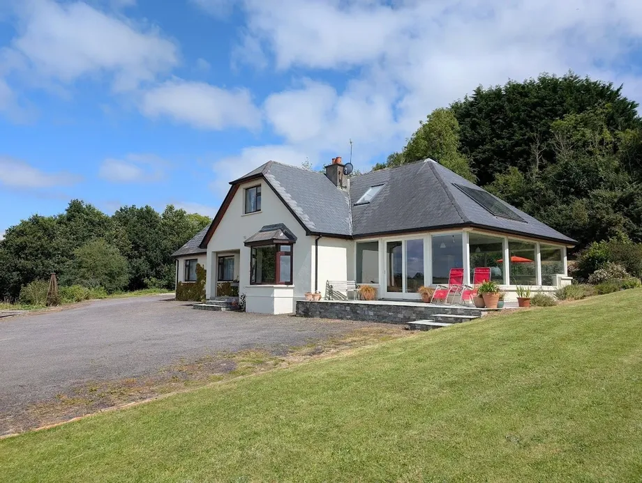Lakeview Lodge, Kilbarron, Nenagh, Co Tipperary, E45AC04 - DNG Estate Agents