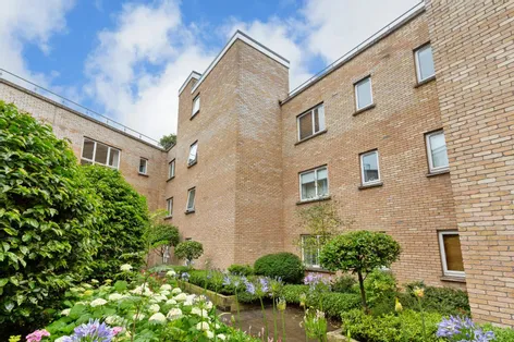 28 Ropewalk Place, Ringsend, Dublin 4, D04 -  DNG