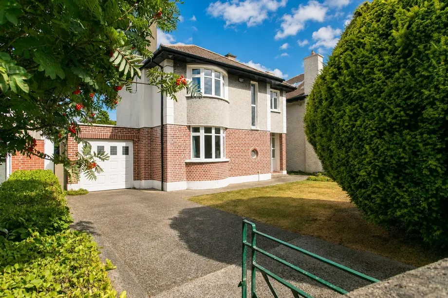 5 Trees Avenue, Mount Merrion, Co. Dublin, A94F7P6 - DNG Estate Agents