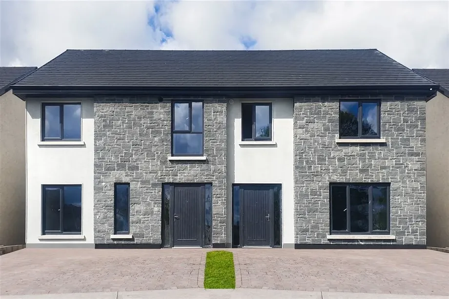 38 Lus Na Greine, Monksland, Athlone, Co. Roscommon, N37E3C7 - DNG Estate Agents