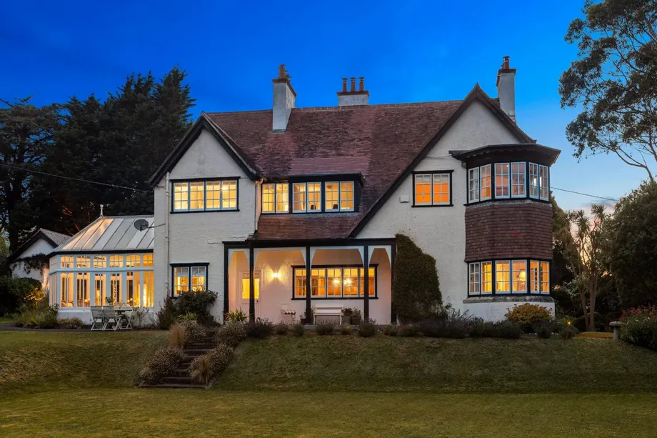 Moorlands, Whitshed Road, Greystones, Co. Wicklow, A63HK82 - DNG Estate Agents