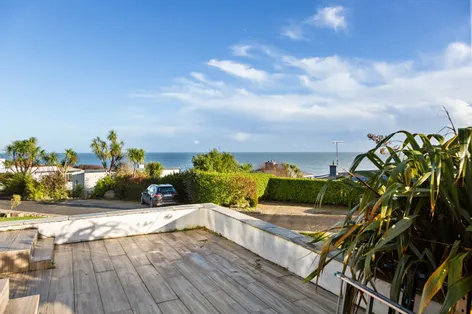 7 Rockfield Park, Brittas Bay, Co. Wicklow, A67 -  DNG