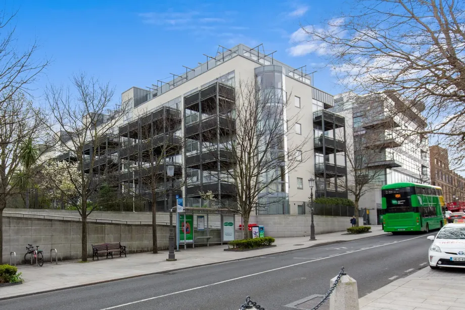 86 The Pavilion, Marine Road, Dun Laoghaire, Co Dublin, A96FW13 - DNG Estate Agents