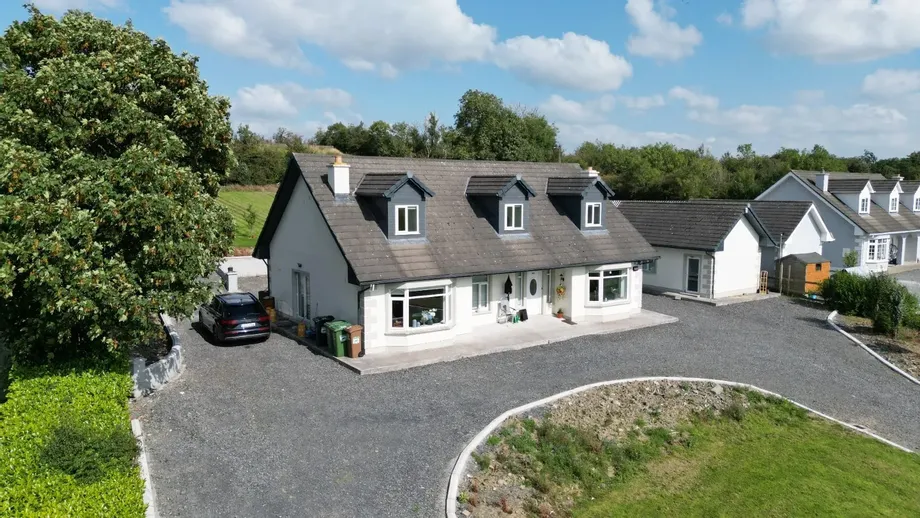 Lisnagirl, Virginia, Co. Cavan, A82D5K7 - DNG Estate Agents