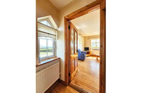 Slaveen, Ennis, Co Clare, V95K22A - DNG