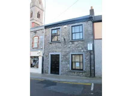 64 O`Connell Street, Ennis, County Clare, V95