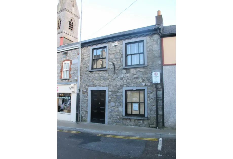 64 O`Connell Street, Ennis, County Clare, V95 - DNG Estate Agents