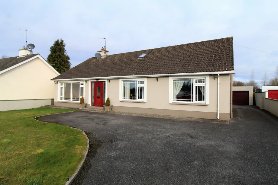Ballycumber Road, Ferbane, Co. Offaly, R42 - DNG Estate Agents