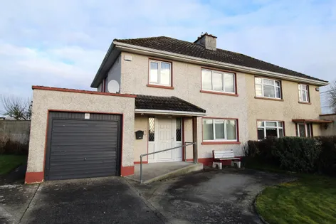 3 Delvin Park, Ferbane, Co. Offaly, R42 -  DNG