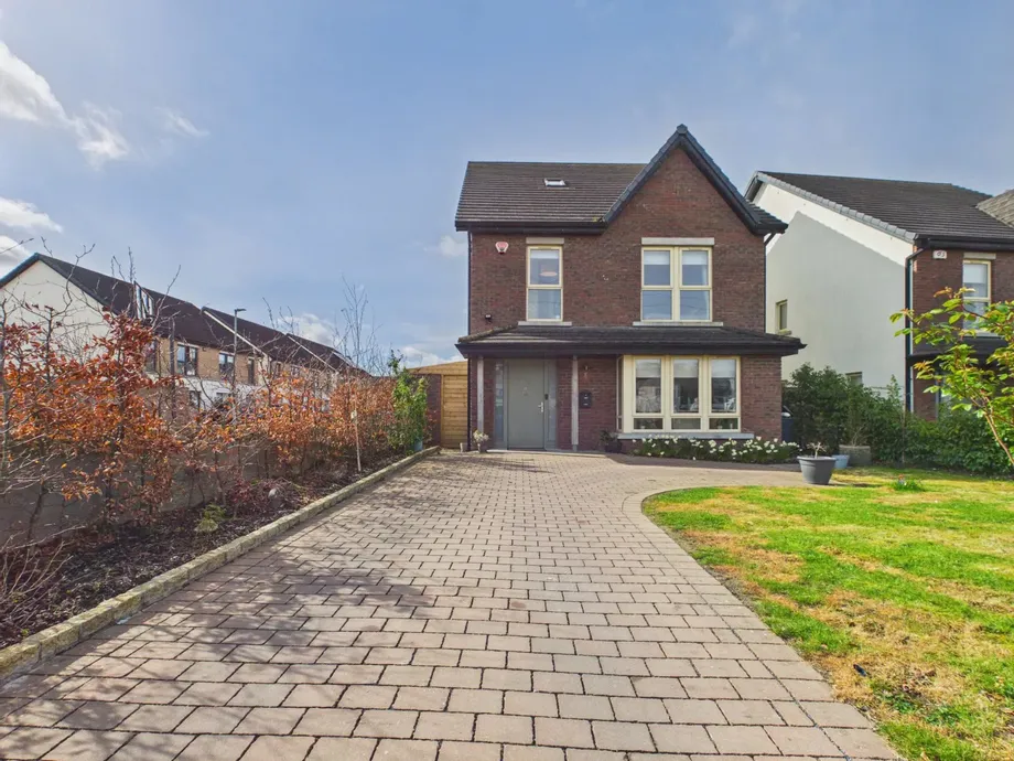 17 Hollywoodrath Road, Hollystown, Dublin 15, D15C98C - DNG Estate Agents