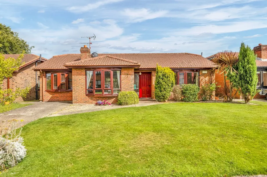37 Elm Park, Blackrock, Co. Louth, A91 - DNG Estate Agents