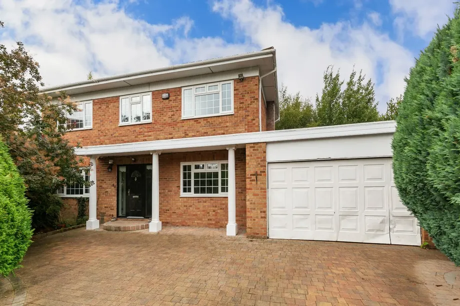 50 Carysfort Downs, Blackrock, Co. Dublin, A94K152 - DNG Estate Agents