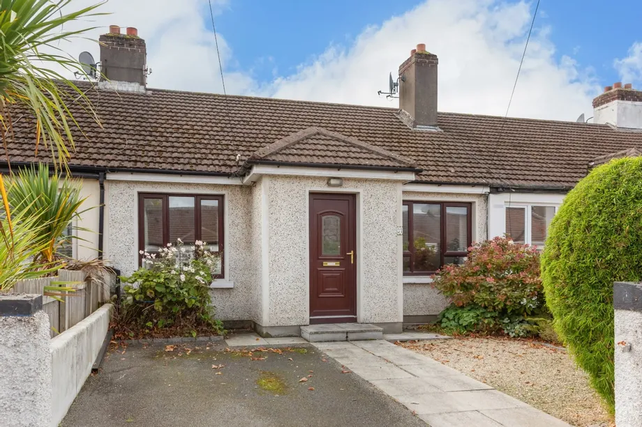 37 Aideen Drive, Terenure, Dublin 6W, D6WWP52 - DNG Estate Agents