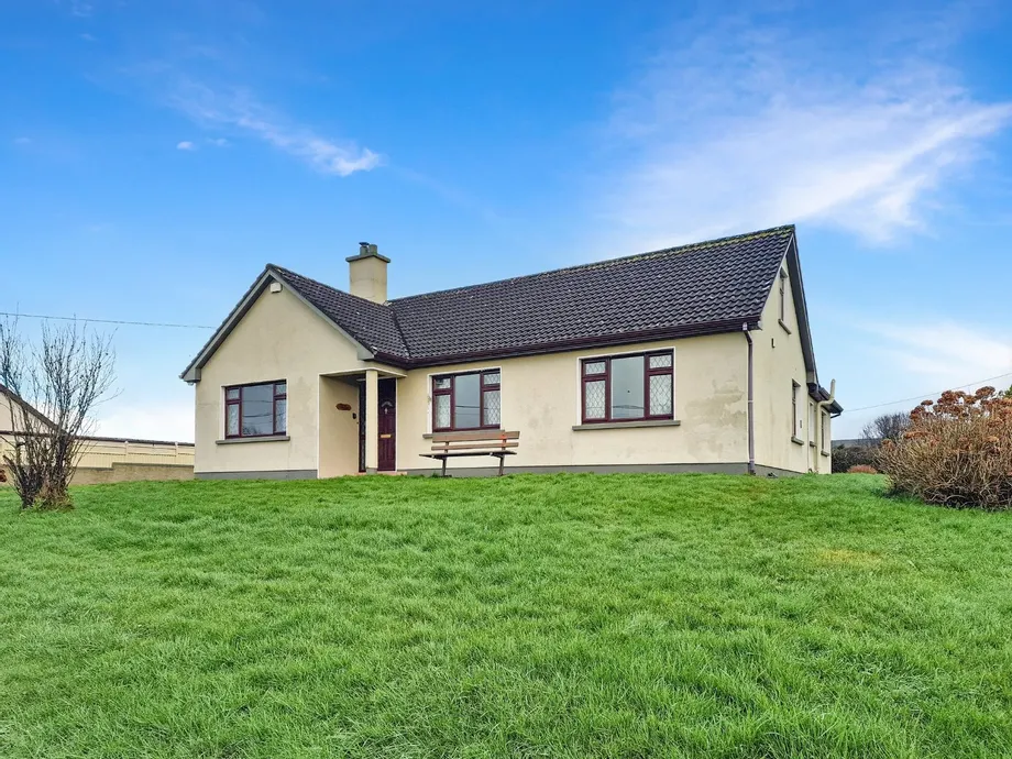 Shalom, Ballybeg, Ennis, Co. Clare, V95T2P6 - DNG Estate Agents