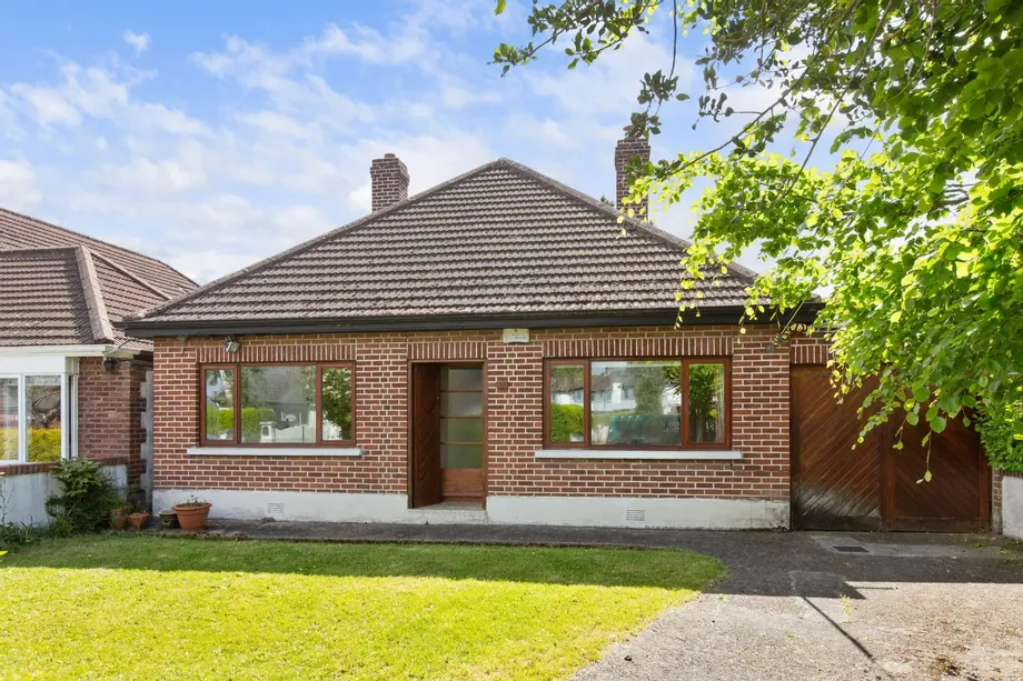 22 Myrtle Grove, Stillorgan, Co Dublin, A94 - DNG Estate Agents