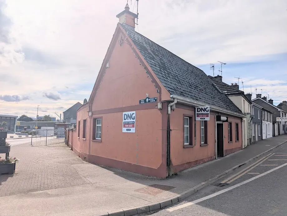 28 McDonagh Street, Nenagh, Co Tipperary, E45RW98 - DNG Estate Agents