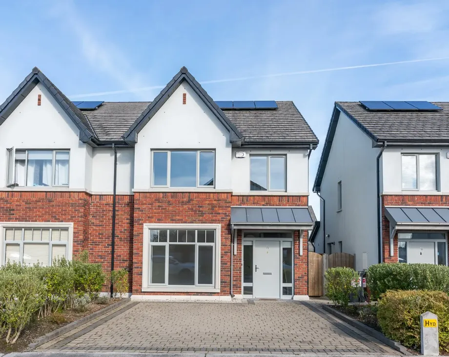 77 The Bailey, Castle Farm, Naas, Co. Kildare, W91XW7X - DNG Estate Agents