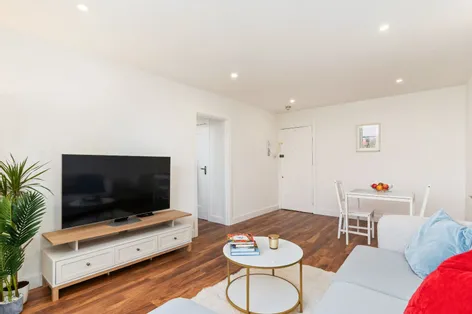 83 Cranford Court, Stillorgan Road, Donnybrook, Dublin 4, D04 -  DNG