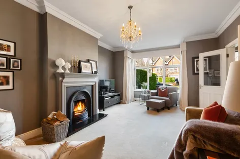 37 Saint Gabriels, Cabinteely, Dublin 18, D18K850 - DNG