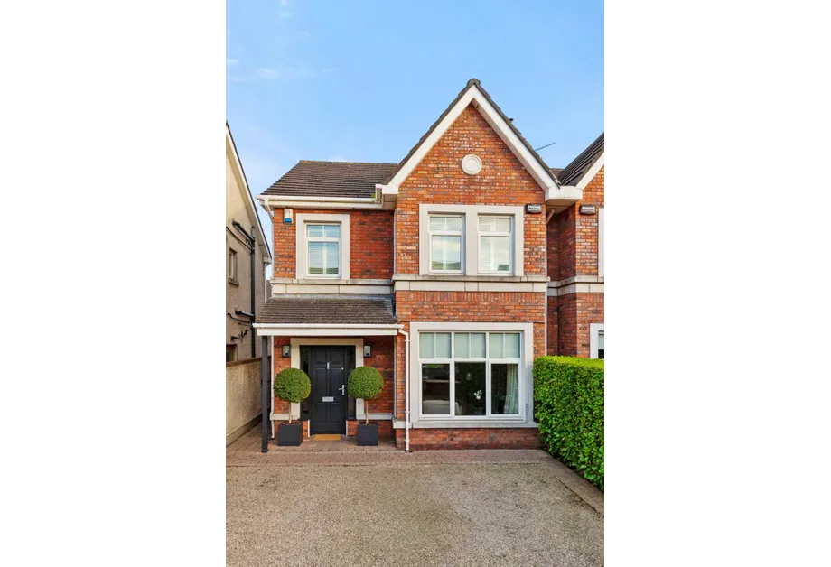 37 Saint Gabriels, Cabinteely, Dublin 18, D18K850 - DNG Estate Agents