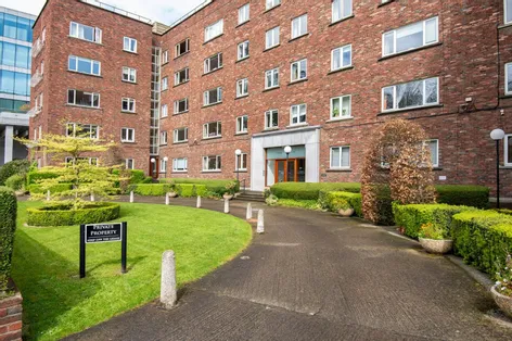 40 Court Apartment, Wilton Place, Dublin 2, D02VW26 -  DNG
