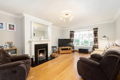 44 Glencairn Rise, The Gallops, Leopardstown, Dublin 18, D18K2E0 -  DNG