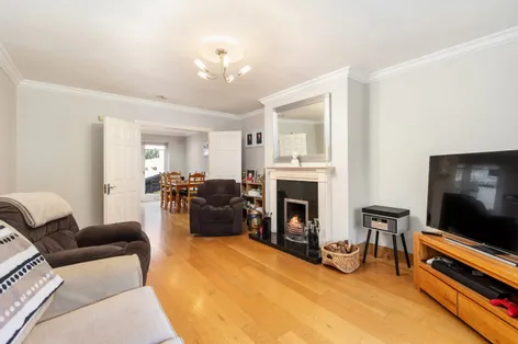 44 Glencairn Rise, The Gallops, Leopardstown, Dublin 18, D18K2E0 -  DNG