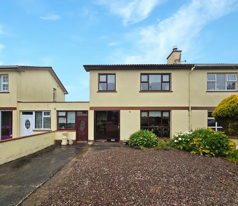 132 Cahercalla Estate, Ennis, Co. Clare, V95XPP6 - DNG Estate Agents
