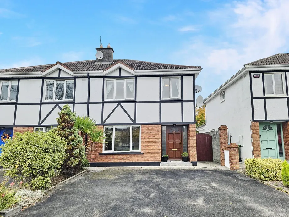 87 The Hawthorns, Ennis, Co Clare, V95W6P1 - DNG Estate Agents