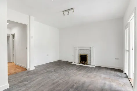 7 Old Bray Road, Cabinteely, Dublin 18, D18T2T0 -  DNG