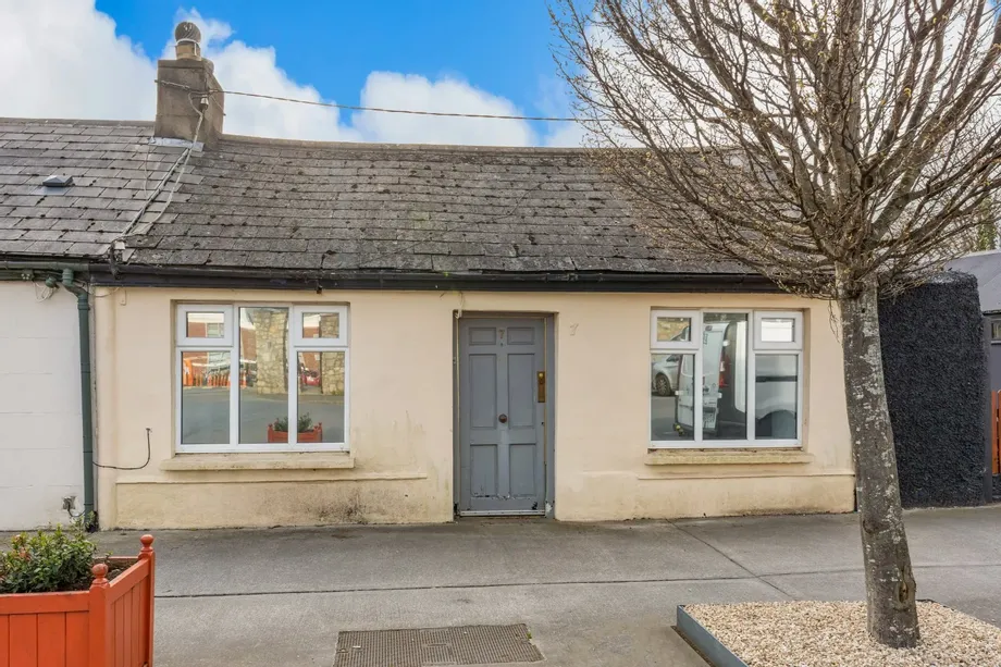 7 Old Bray Road, Cabinteely, Dublin 18, D18T2T0 - DNG Estate Agents