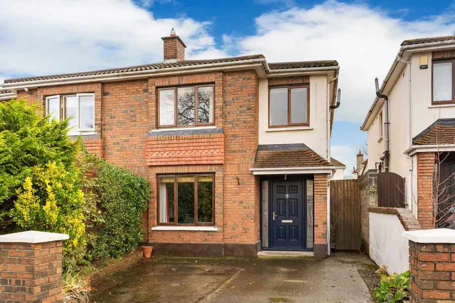 9 Castlefield Grove, Knocklyon, Dublin 16, D16X6P2 - DNG Estate Agents