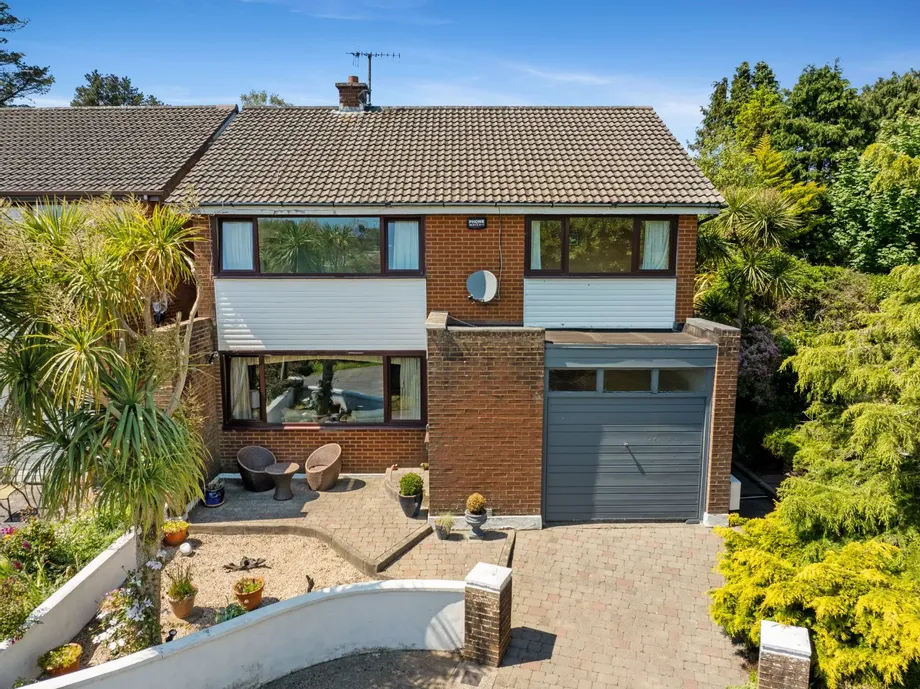 7 Glenalua Heights, Killiney, Co Dublin, A96X0X4 - DNG Estate Agents