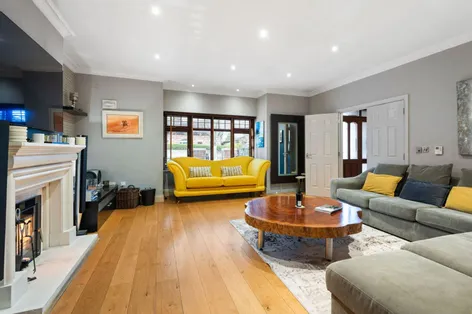 69 Lavarna Grove, Terenure, Dublin 6W, D6WHR04 -  DNG