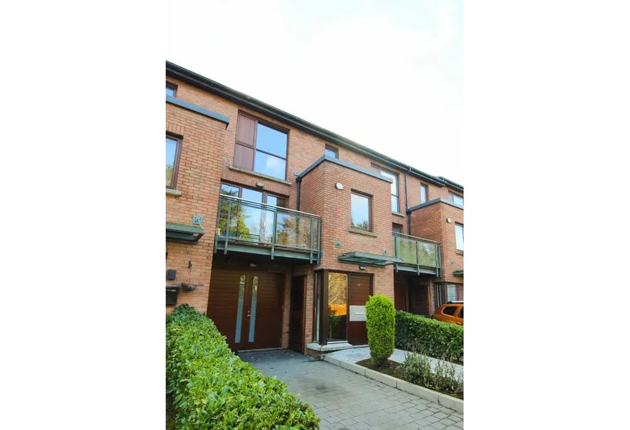 58 Castlegate Grove, Adamstown, Lucan, Co. Dublin., K78EK53 - DNG Estate Agents