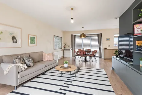 10 Shackleton Grange, Lucan, Co Dublin, K78W8X4 - DNG